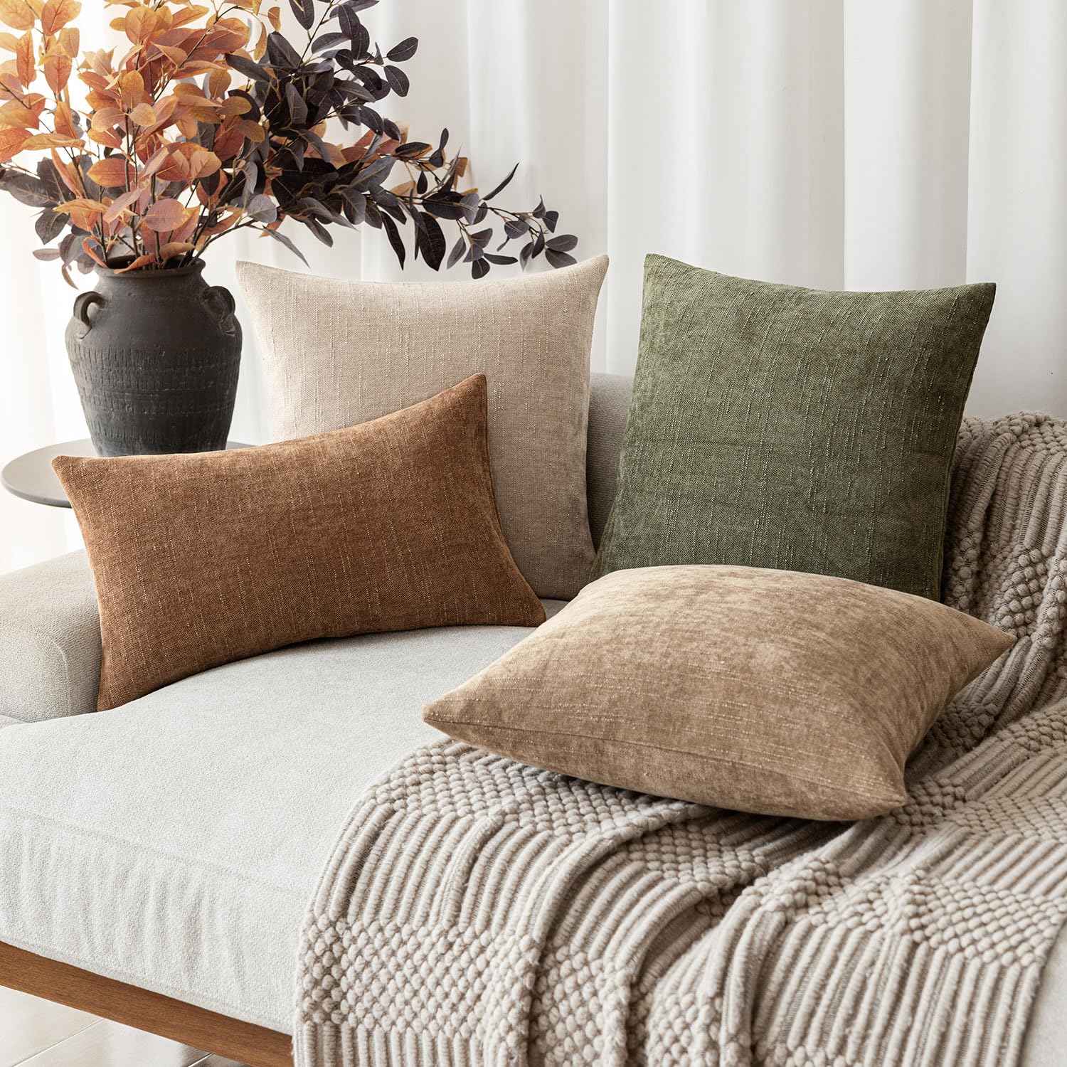 Foindtower care tips emphasize gentle washing for long-lasting softness.