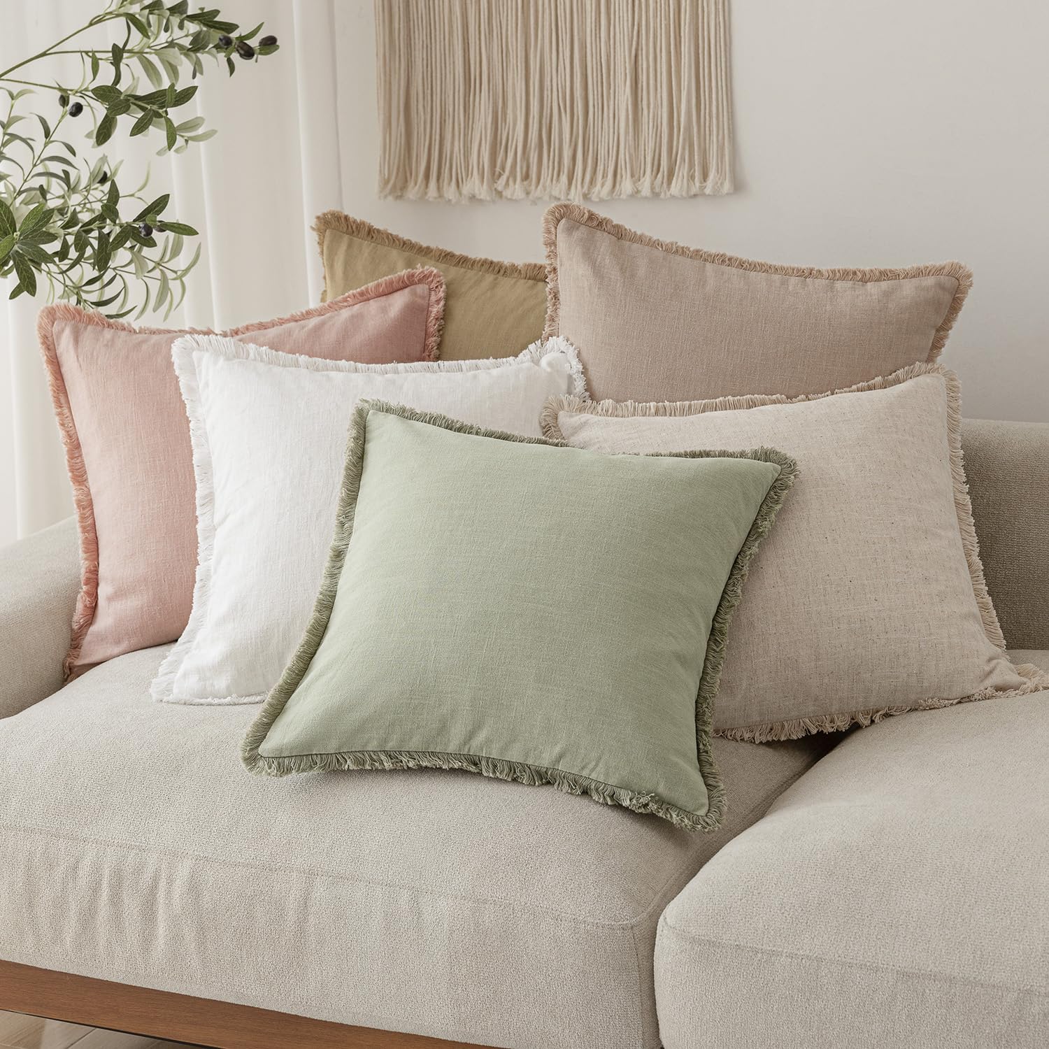 Foindtower natural ramie-cotton blend stays cool-to-the-touch.