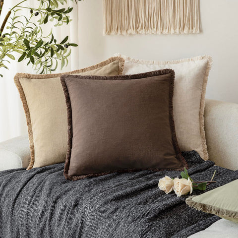 Foindtower indoor-outdoor pillow cover is durable for year-round use
