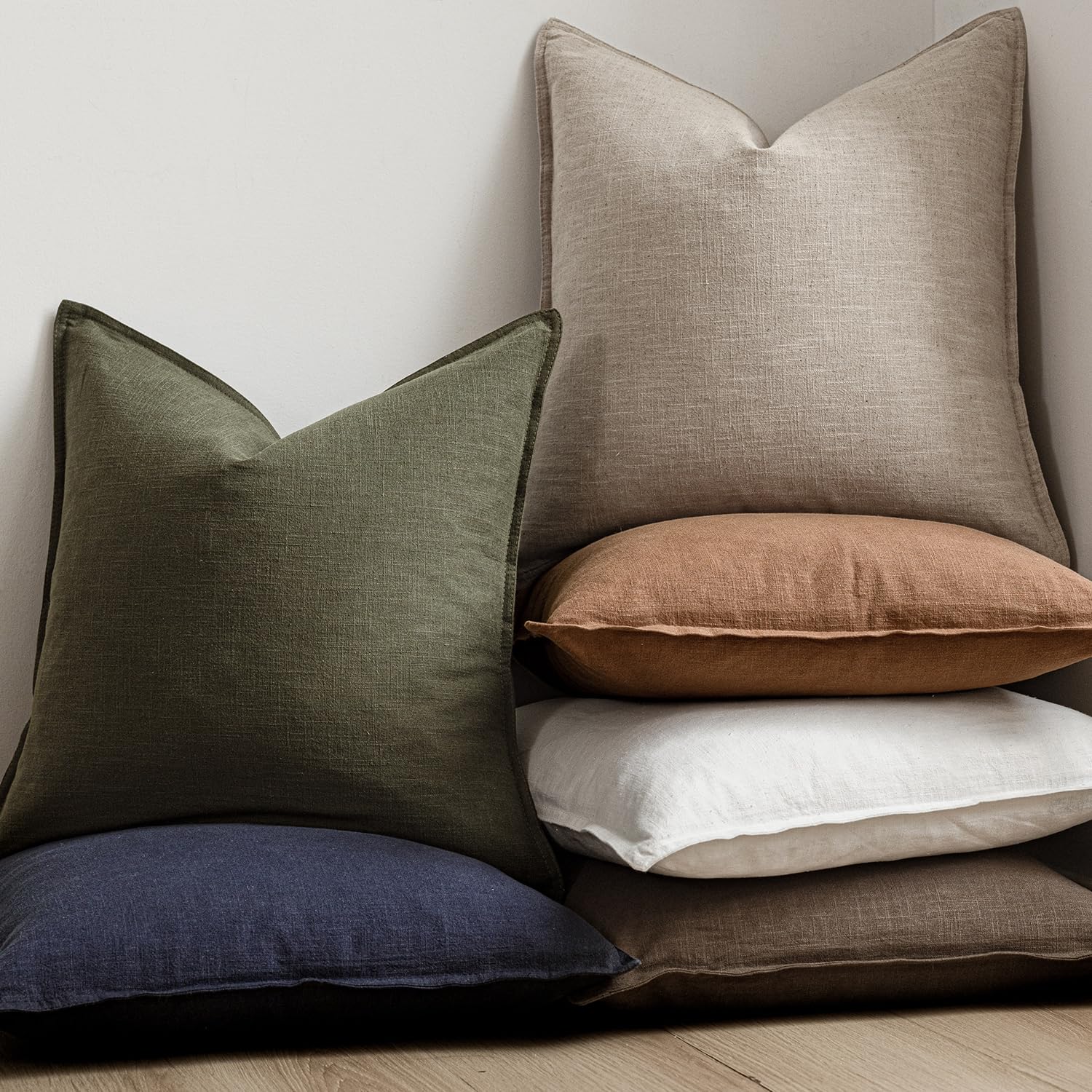 Foindtower soft ramie-cotton fabric close-up highlights natural texture.