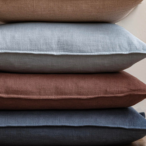 Foindtower soft breathable linen for comfortable seating.