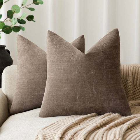 Foindtower soft chenille pillow cover texture close-up for cozy living room decor