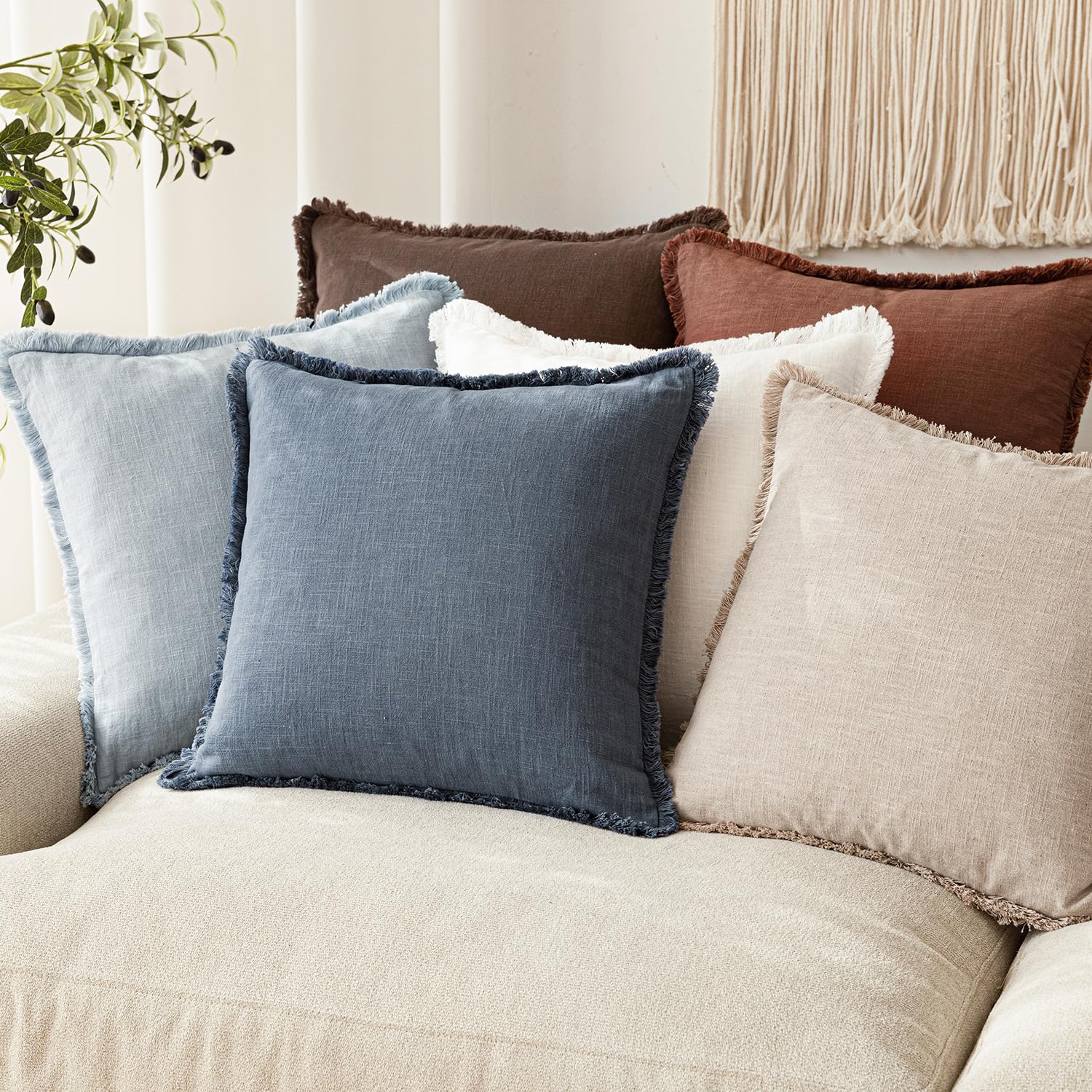 Foindtower two-pack packaging makes styling cushions easy and fast