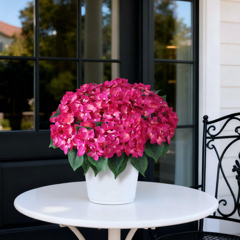 FOTEEWL potted topiary with black pot for a complete decor look