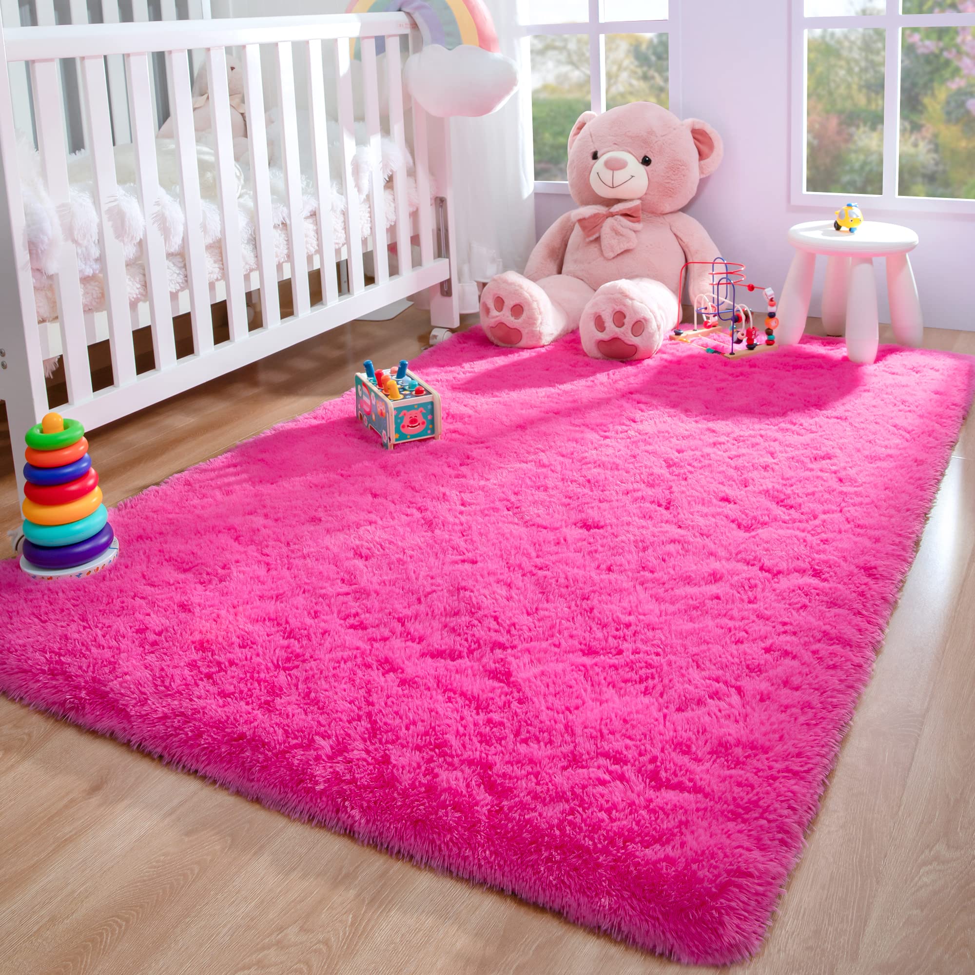 Foxmas shaggy rug velvet-look texture adds plush warmth to bedrooms