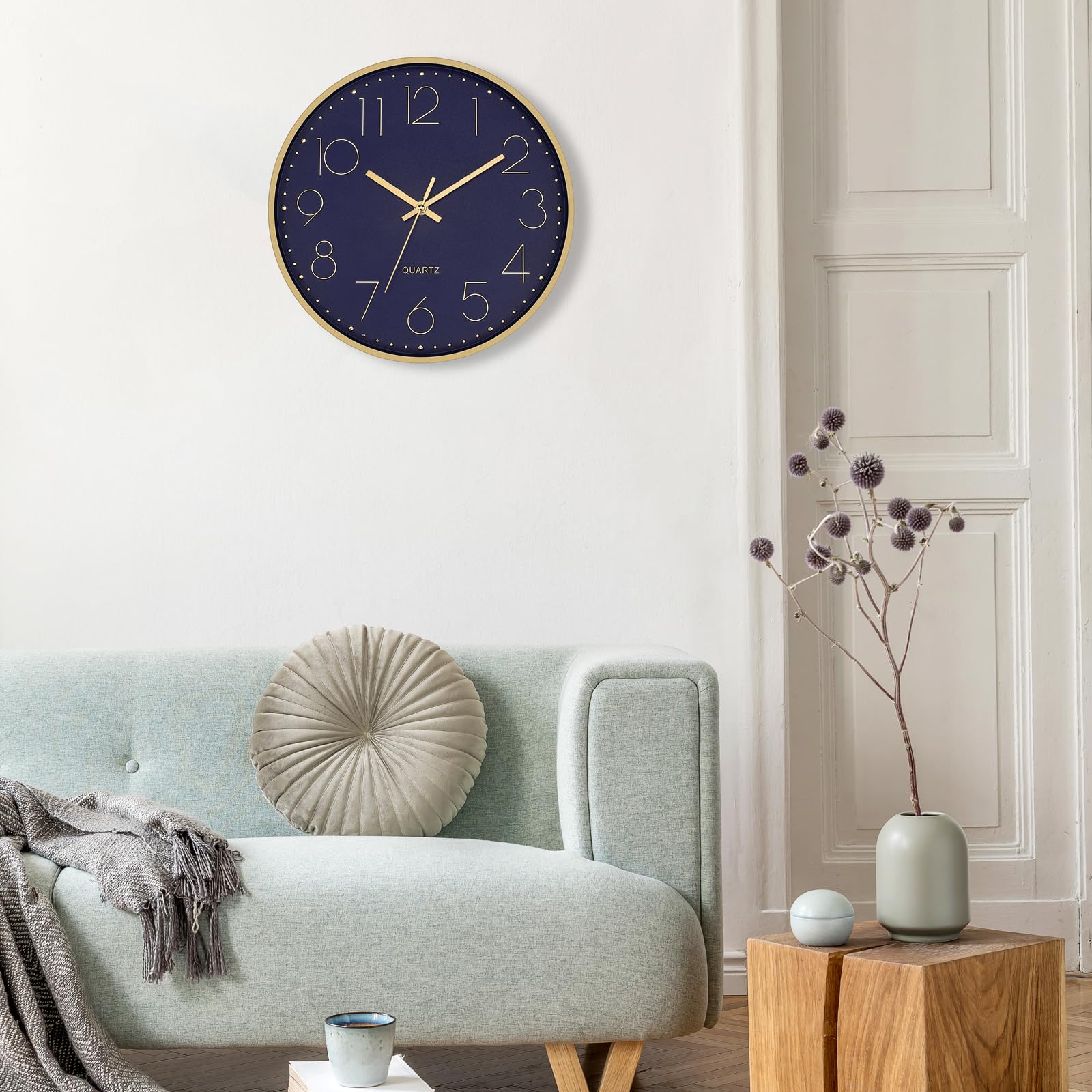 Foxtop clock aluminum frame for durable, lightweight wall décor