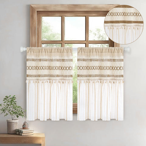 FRAMICS Farmhouse boho middle tassels add texture and style