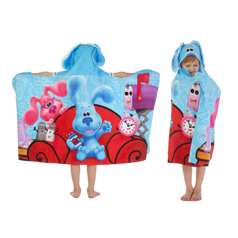 Franco Blues Clues hooded towel wrap shown drying a child after a bath