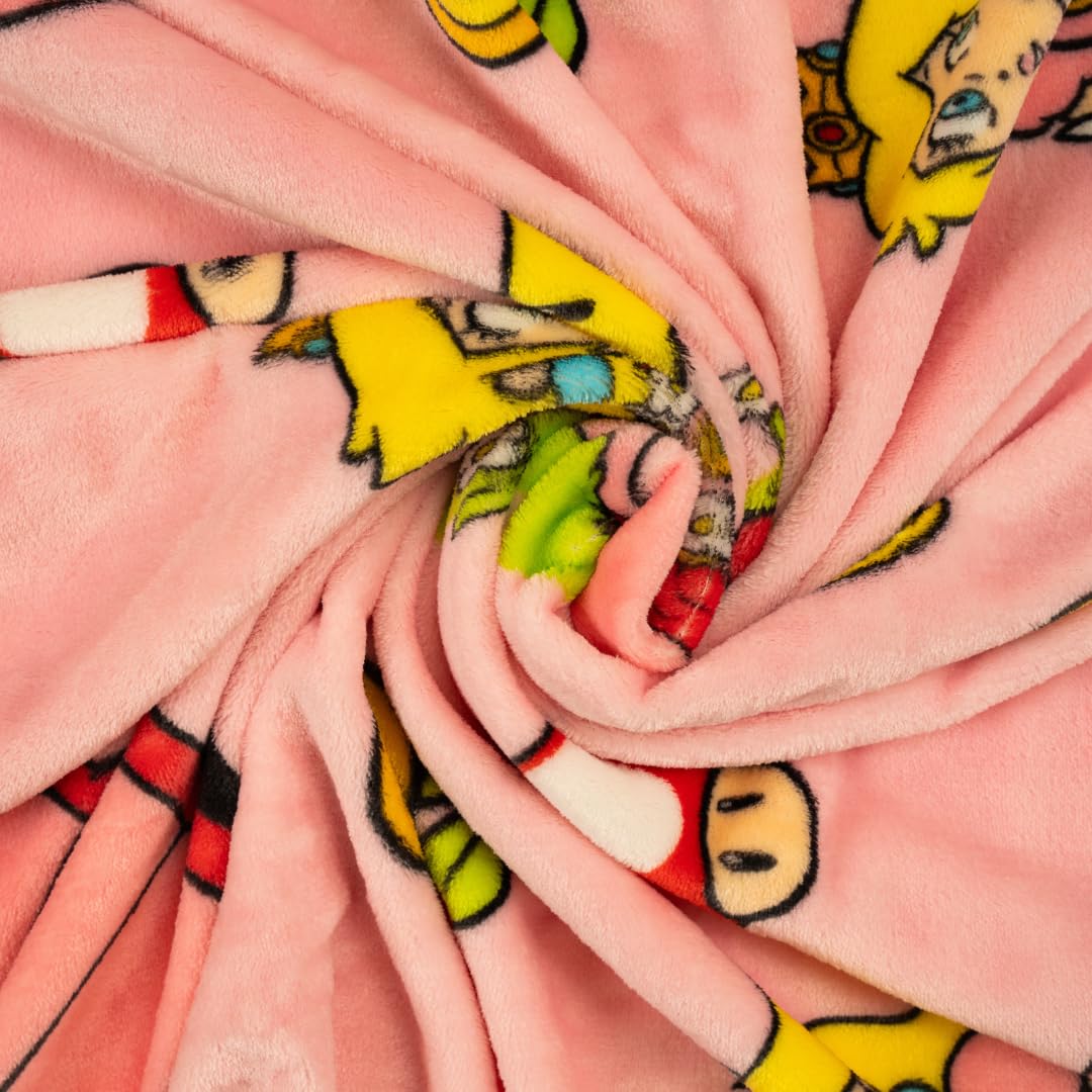 Franco lightweight cozy companion for sleepovers and movie marathons.