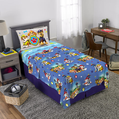 Franco Paw Patrol rescue vehicle prints brighten the sleep space.