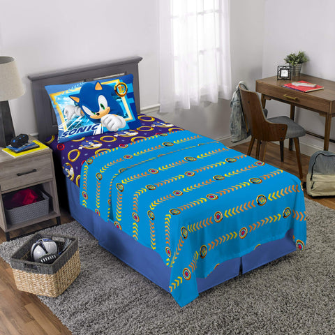 Franco ring-pattern flat sheet in bright blue offers playful bedtime energy.