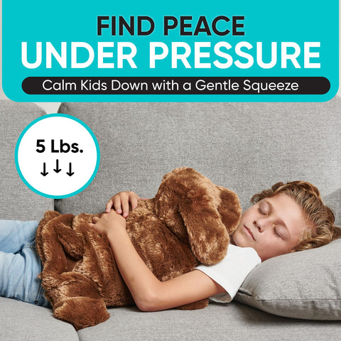 Friendly Cuddle’s 12 weighted sections deliver even, gentle pressure.