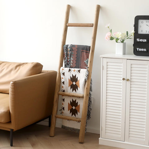 FUIN blanket ladder used to display blankets and towels