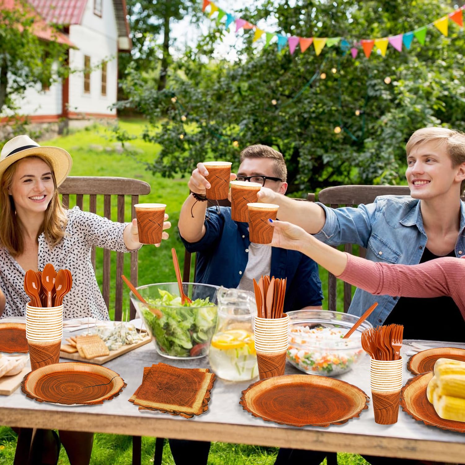 Fuljoooy camping lumberjack setup creates cohesive rustic table decor.