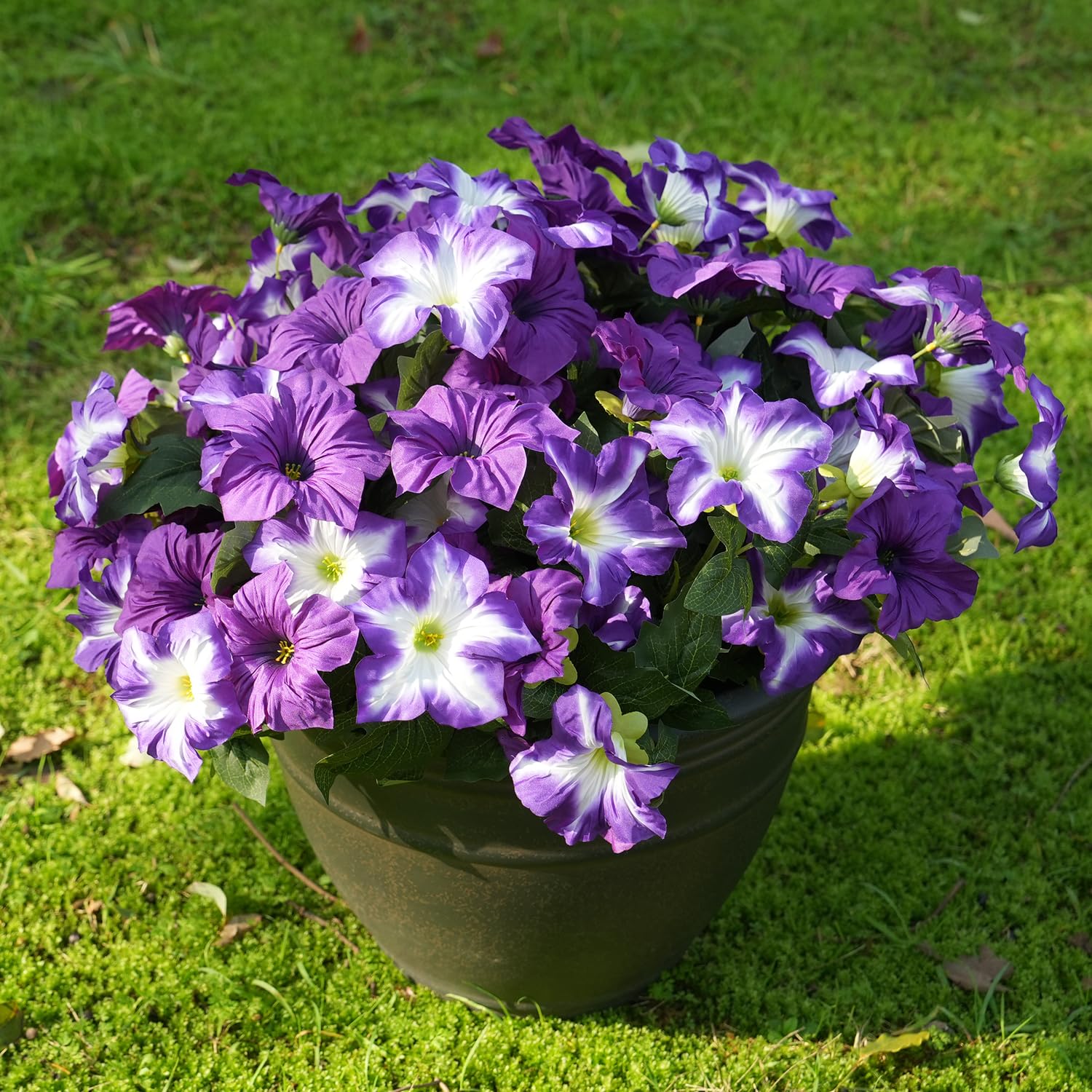FULLMUSIC Spring UV-resistant leaves stay vibrant in sun-exposed areas.