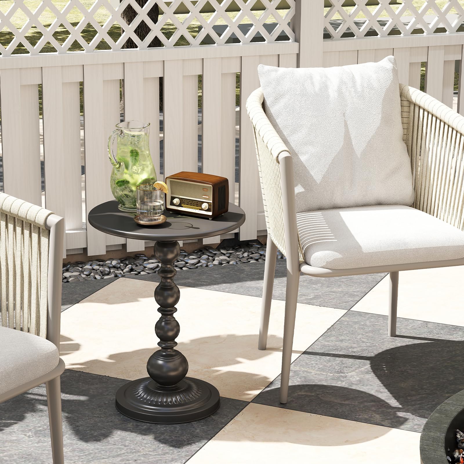 Funecy easy-clean surface simplifies daily maintenance and spill cleanup.