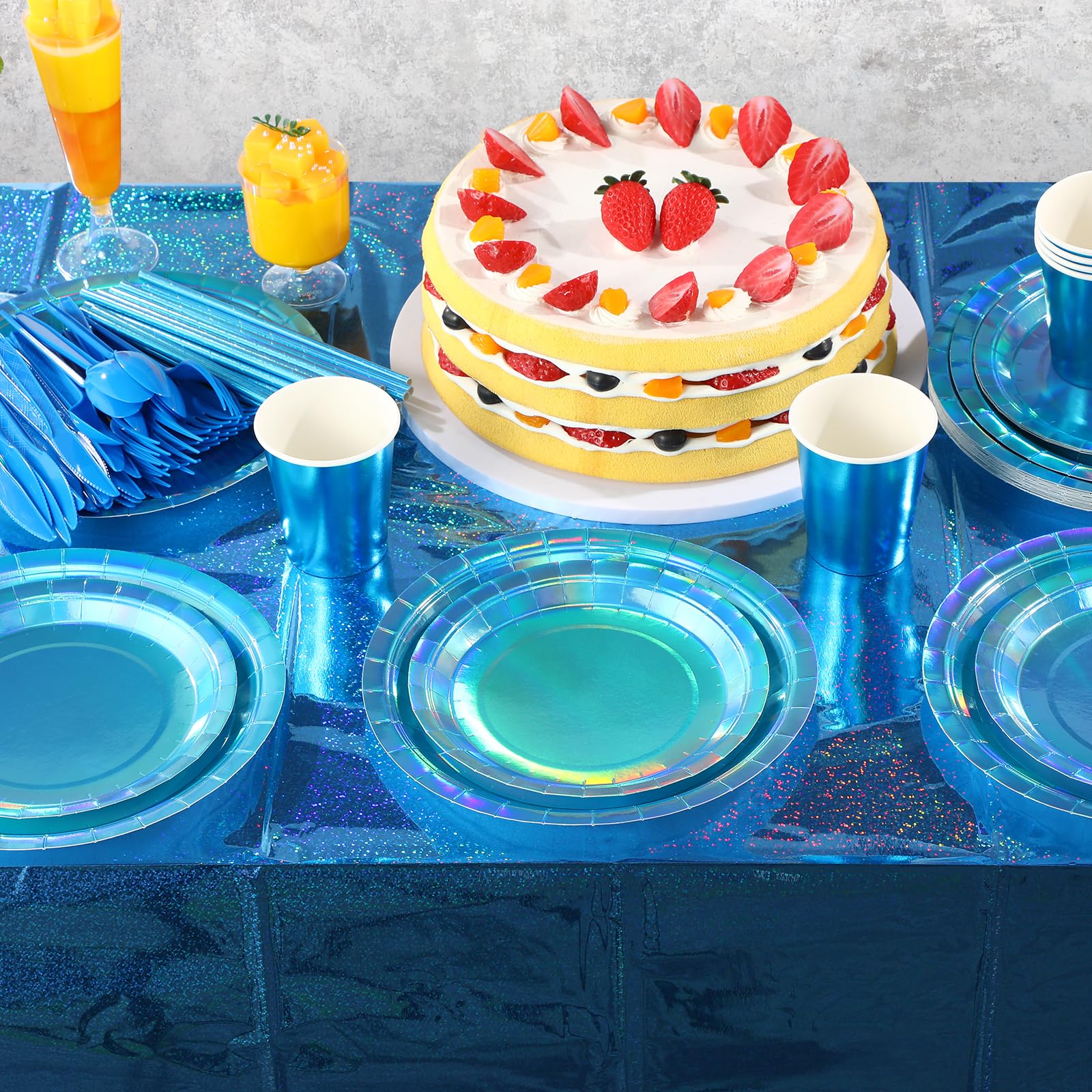 FunnyPars iridescent blue cutlery set complements formal occasions.