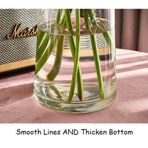 FUNSOBA gold-rimmed vase adds modern sparkle to centerpieces.