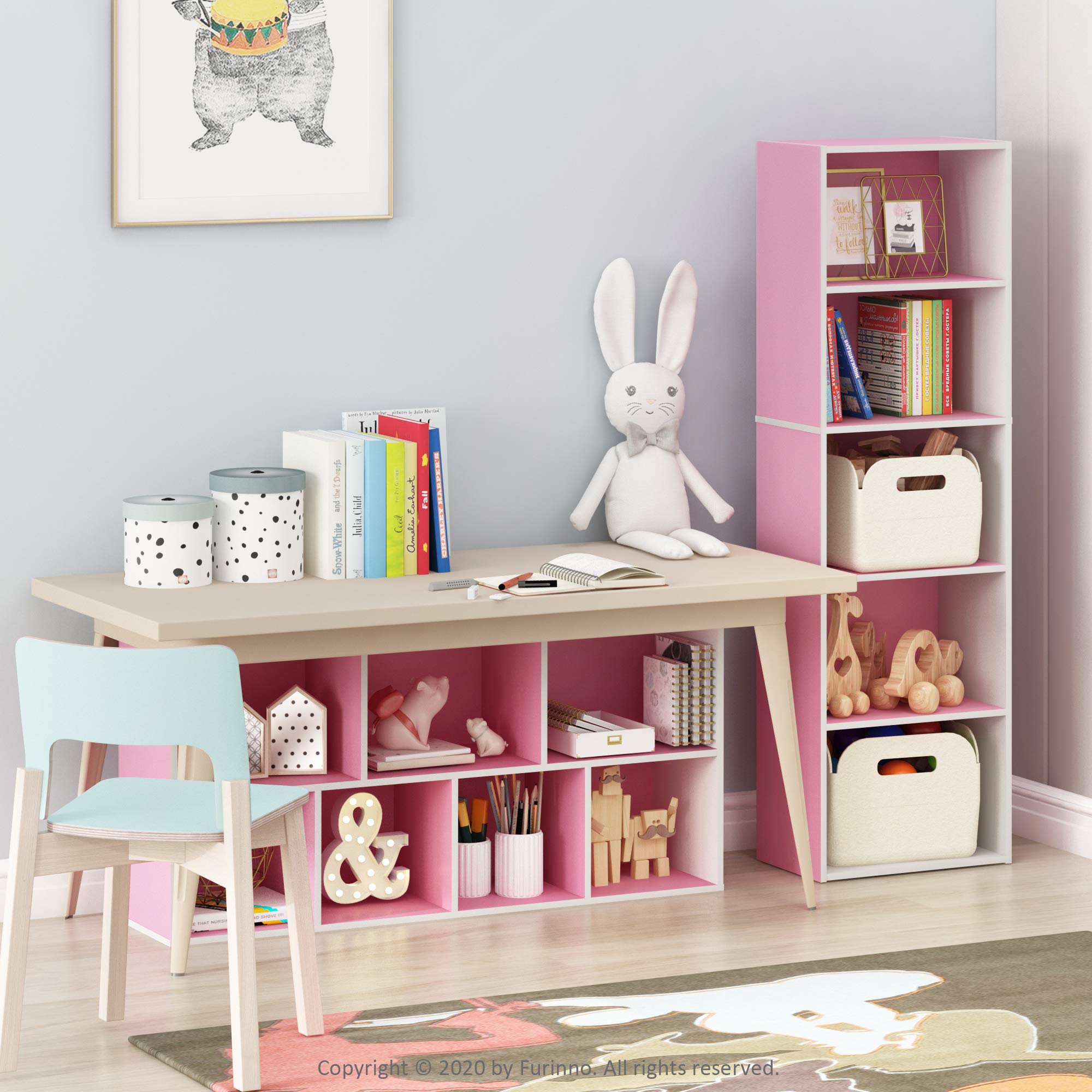 Furinno LUDER back panel adds stability for daily use.
