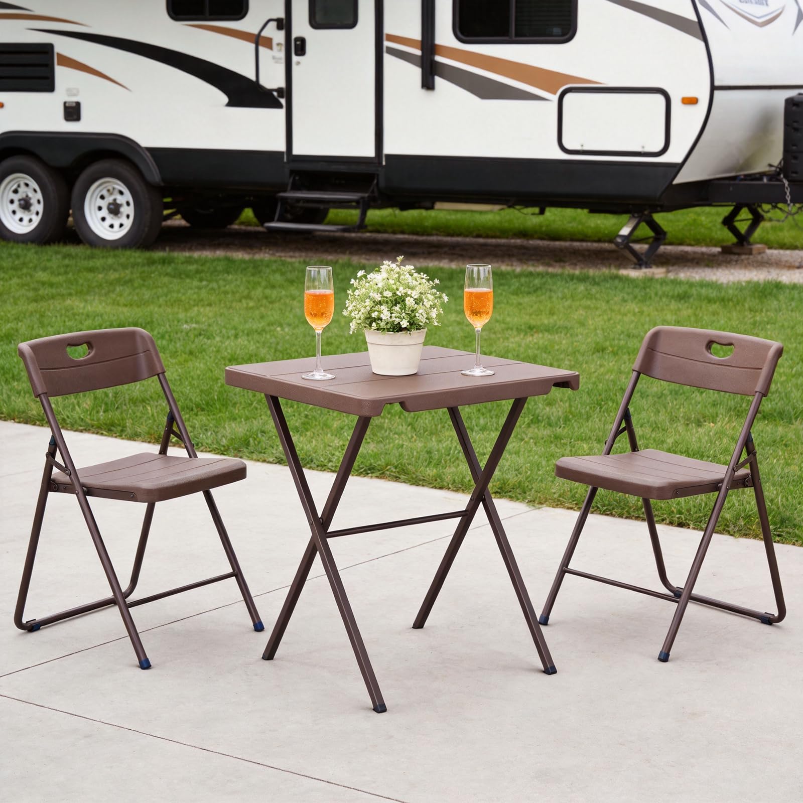 FurniEdge smooth surface cleans quickly for easy upkeep after meals or crafts.
