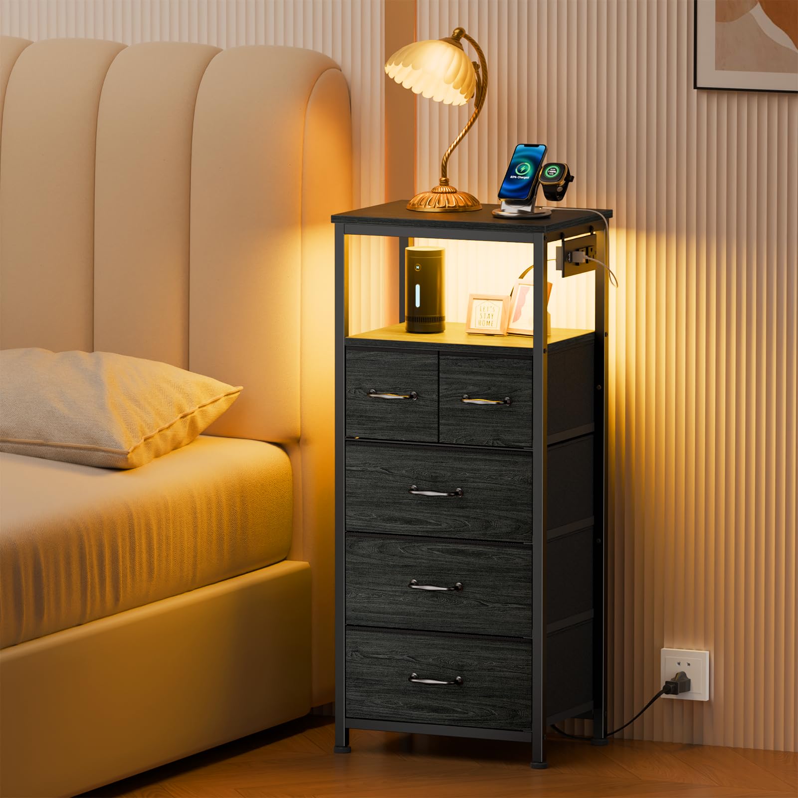 Furnulem wood shelf provides durable surface for books