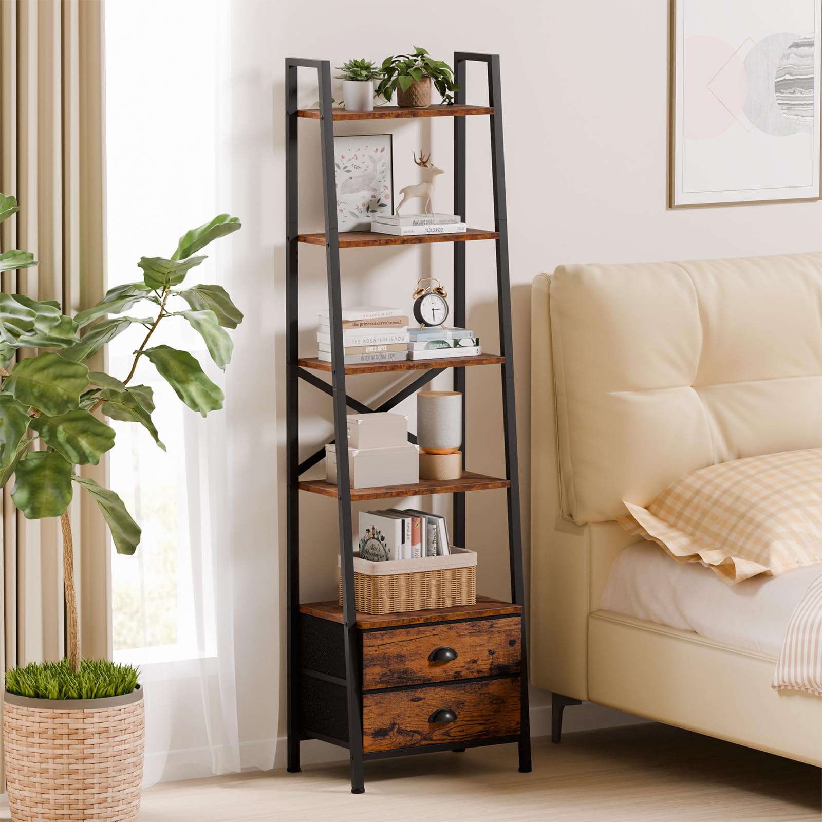 Reference of height and dimensions for space planning with Furologee shelf.