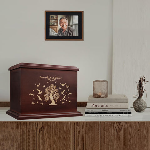 FurrySpace photo area accommodates a 4x6 memory beside the ashes.