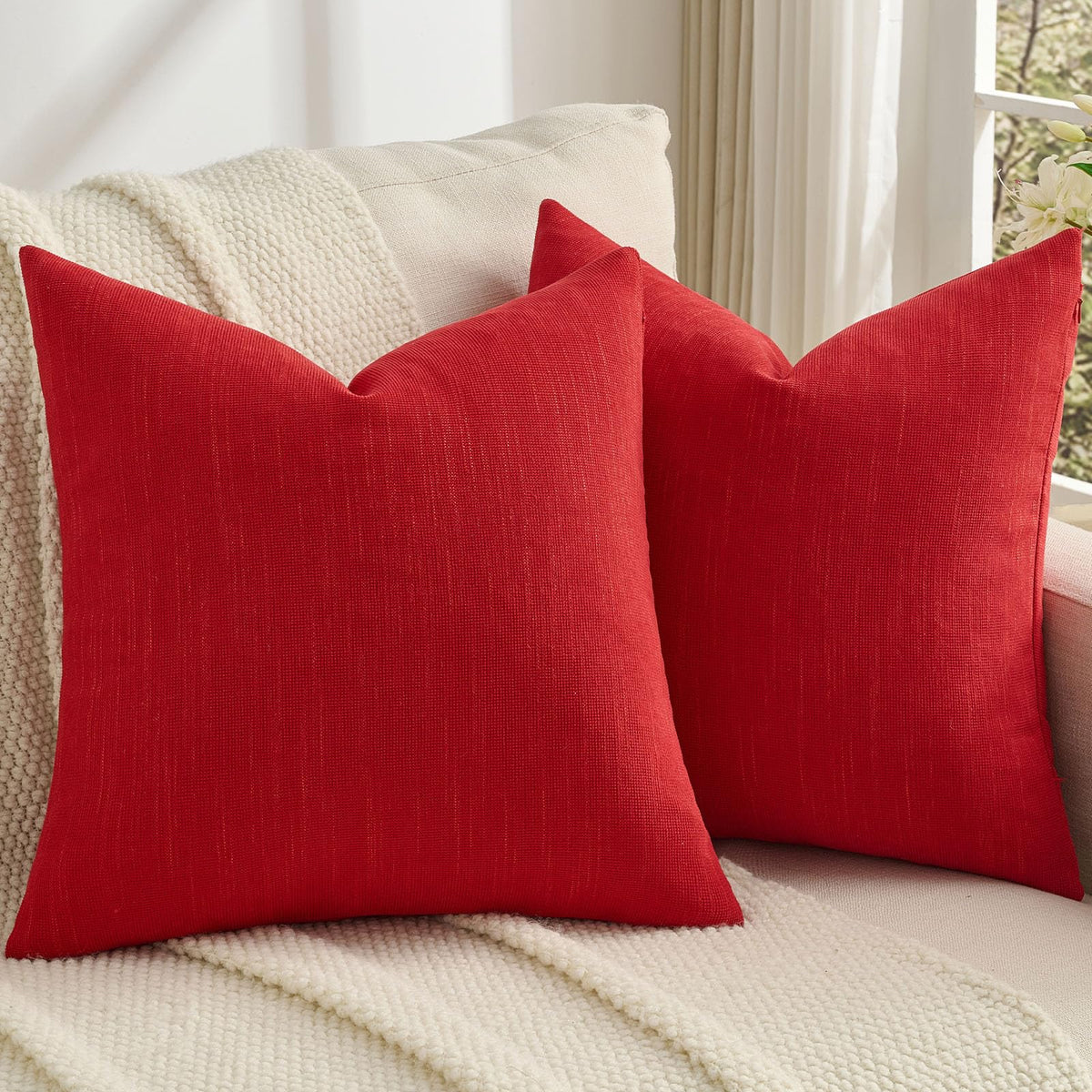 FUTEI chenille pillow cover showcasing soft texture for cozy living room decor