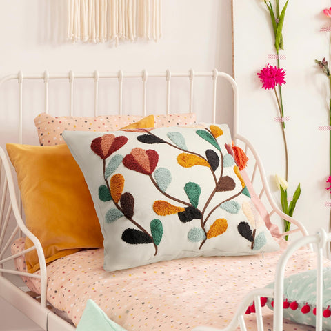 FuWeave pillow cover with hidden zipper for easy removal and washing.