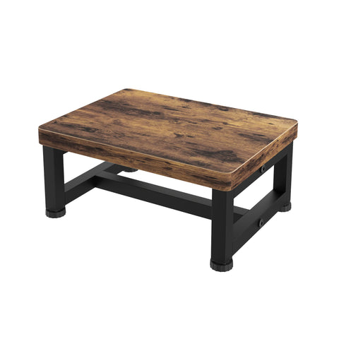 FYGUES wooden step stool with non-slip feet for stable everyday use.