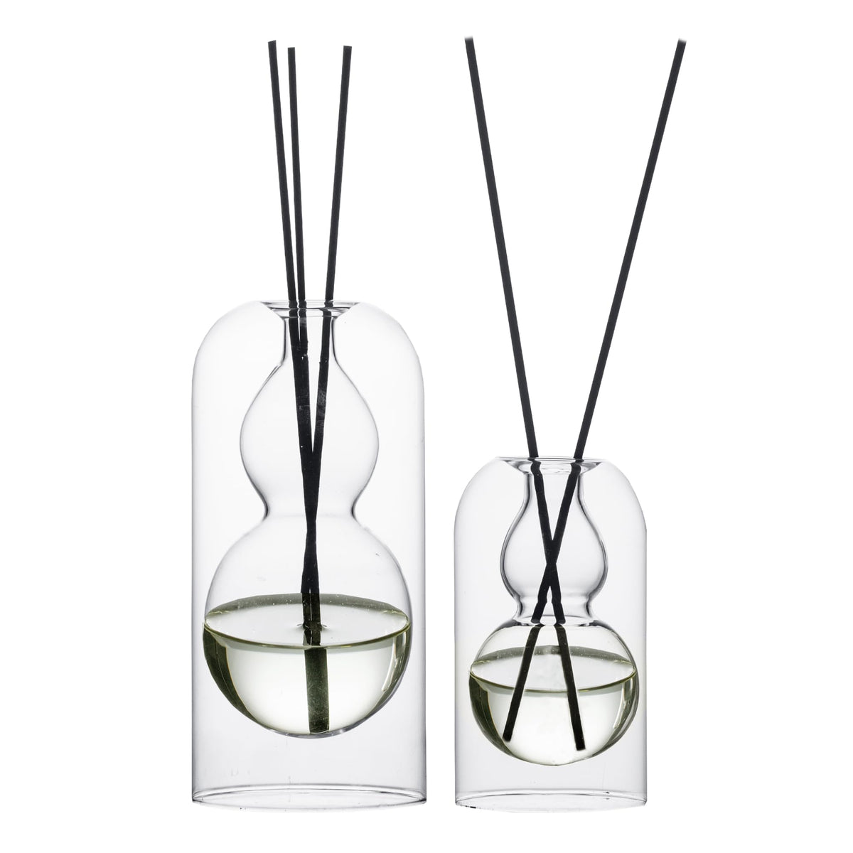 GalDal empty glass diffuser bottles in a 2-piece set for stylish oil diffusion.