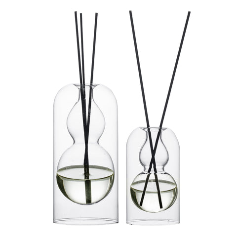 GalDal empty glass diffuser bottles in a 2-piece set for stylish oil diffusion.