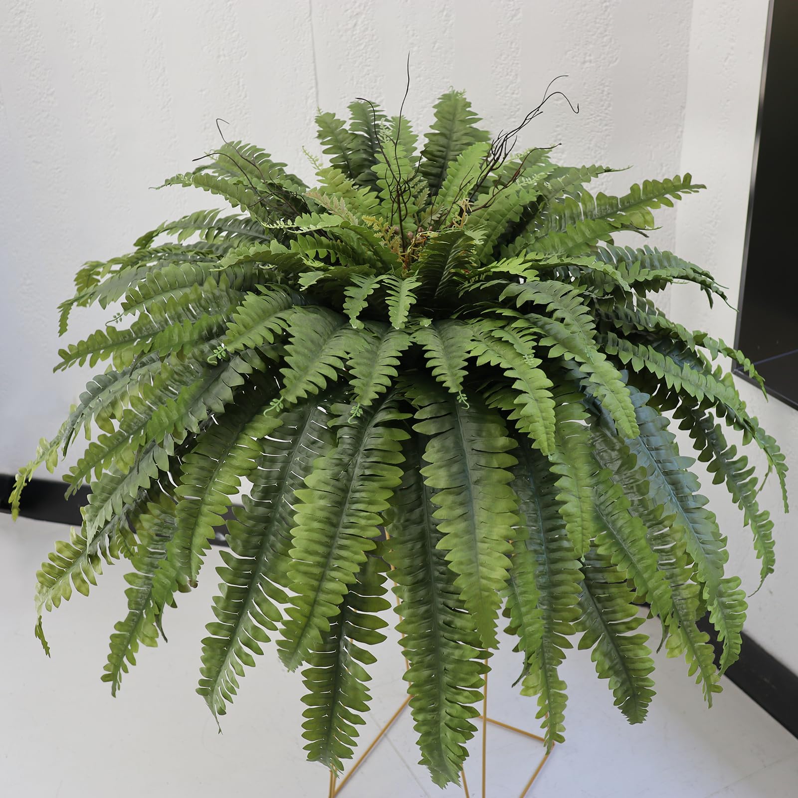 Galebeiren large artificial fern for porch or foyer arrangements.