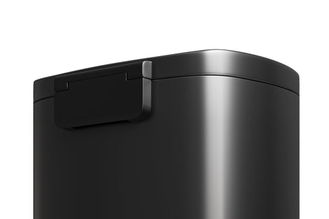 Garvee soft-close lid locks at a convenient 95-degree stay-open angle