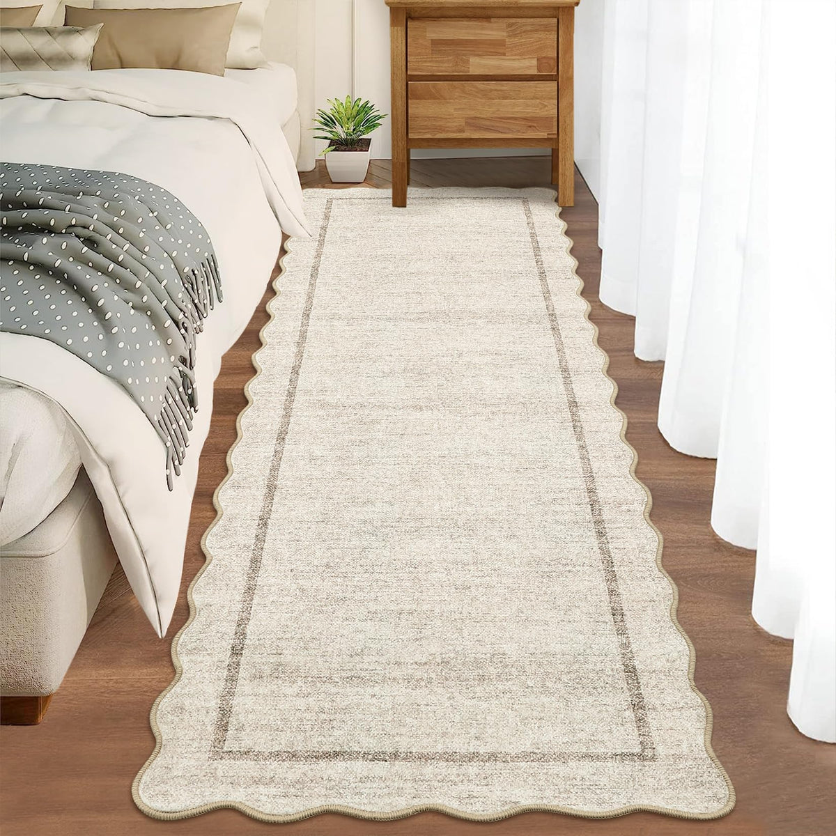 GarveeHome scalloped edge beige runner for hallways, stylish and easy to care for