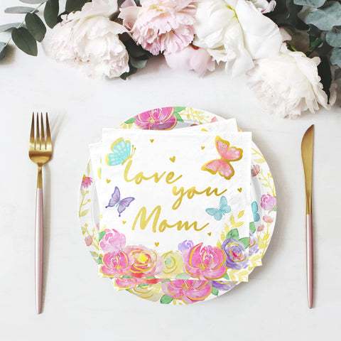 Gatherfun disposable tableware enables easy post-party cleanup.