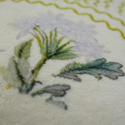 gdmgdr easy-care rug that helps maintain color and texture