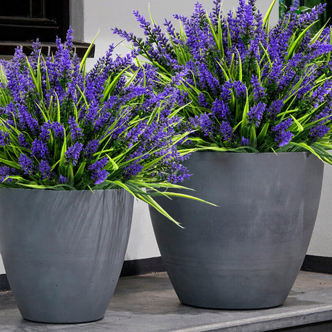 Geegoods UV-resistant faux plants withstand sun and rain outdoors