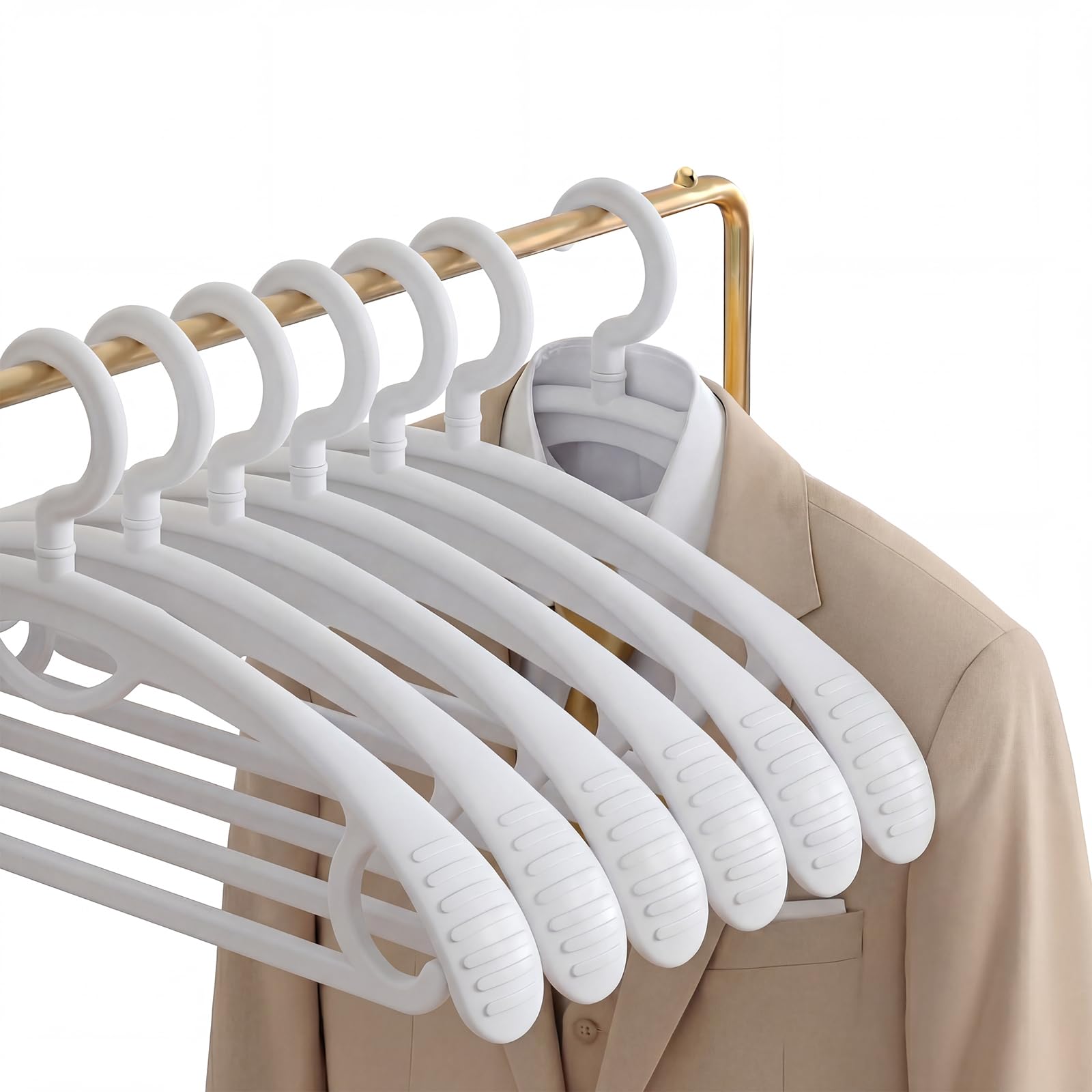 GEMWONDER plastic hanger with wide shoulder for secure coats.