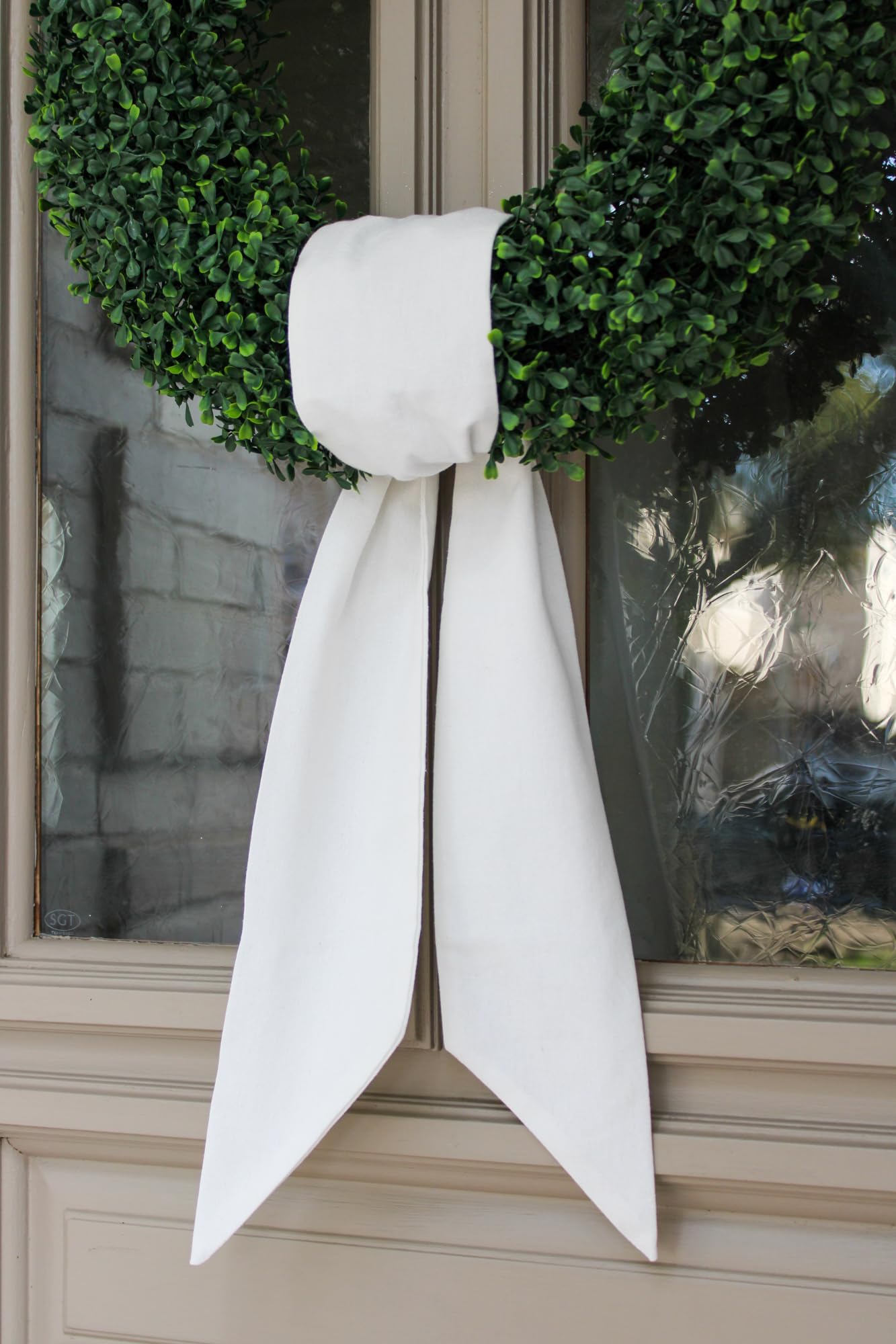 Generic White Wreath Sash monogram embroidery-ready for personalized accents.
