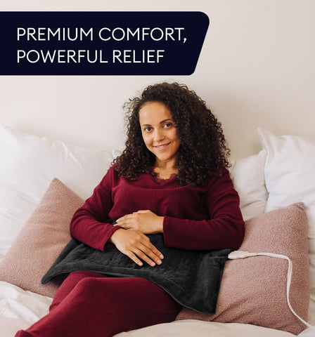 GENIANI soft throw ideal for couch or bed relaxation.