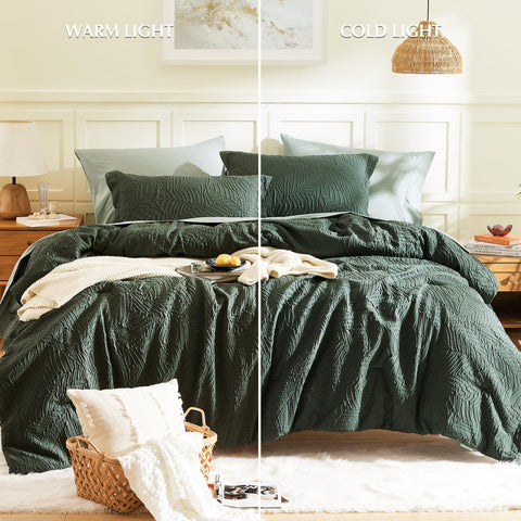 Geniospin bed-in-a-bag 7-piece set ready to style your bedroom.