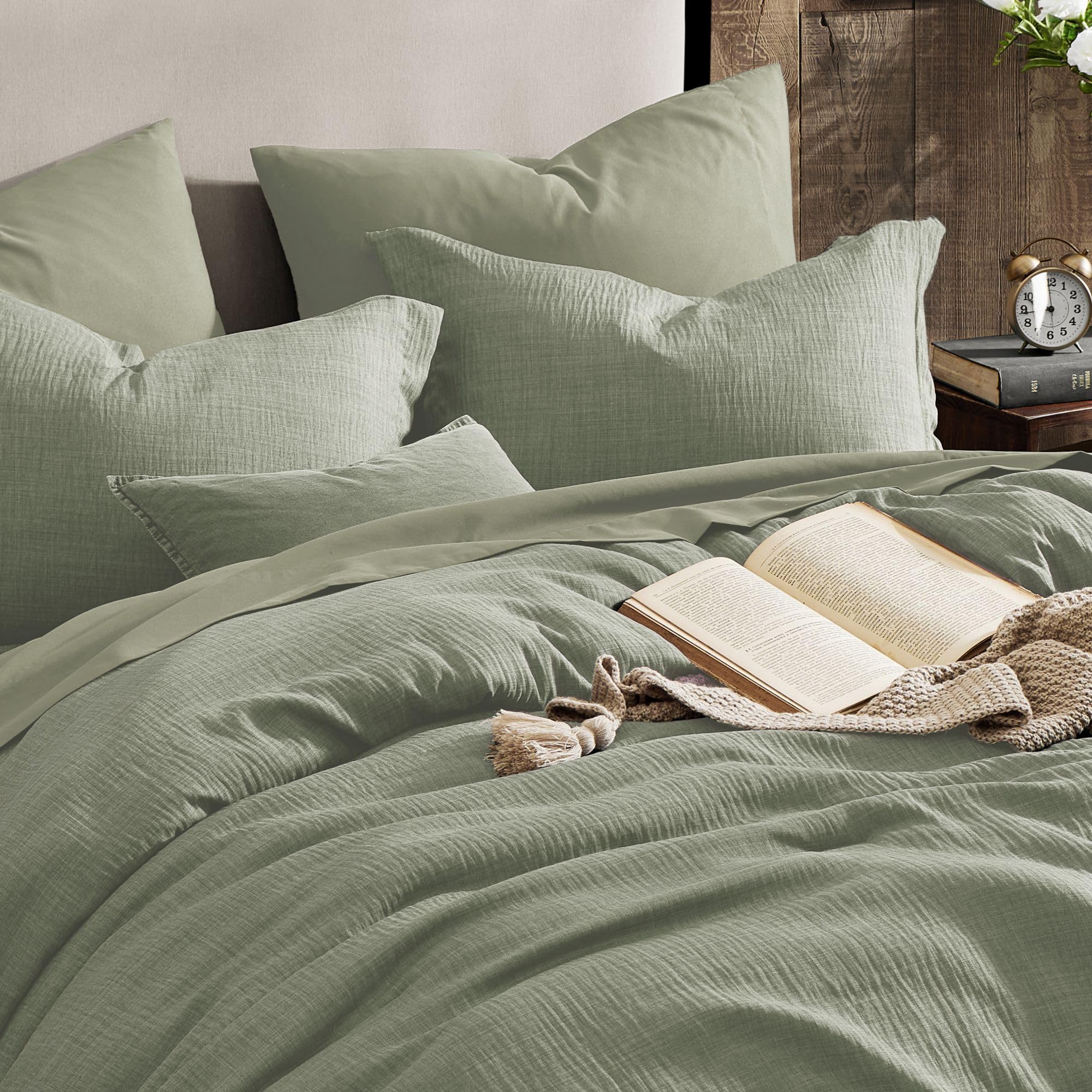 Geniospin ultra-soft reverse microfiber closeup for cozy sleep.