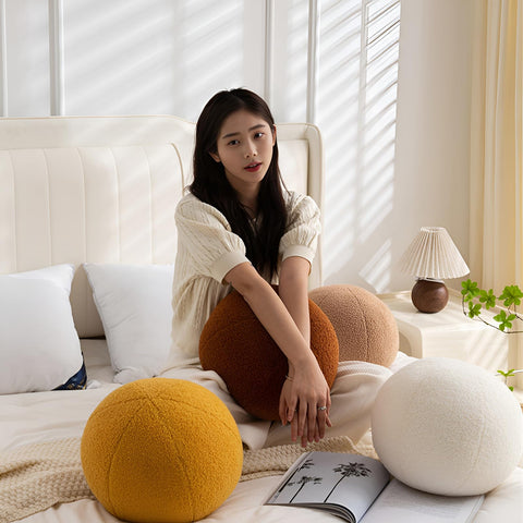 Gerlisay ball pillow used as travel or car pillow for cozy trips