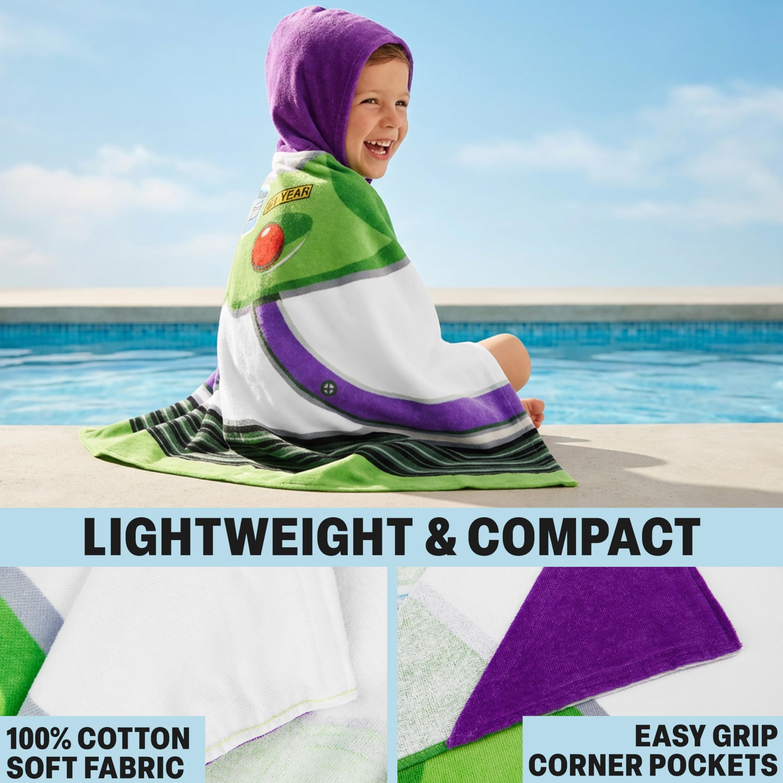 Toy Story bath towel with Buzz Lightyear, ideal for poolside fun