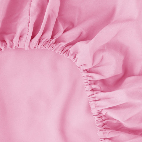 Ghooss pink bedding delivers warm, comfortable nights for cooler evenings.