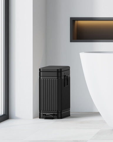 GibHerz trash can shows removable inner bucket for easy disposal