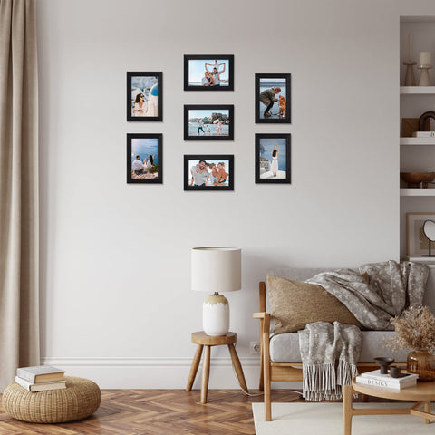 Giftgarden versatile frame supports vertical or horizontal display.