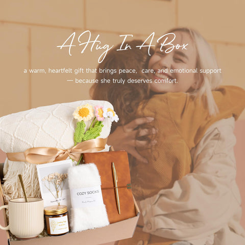 Giftissimo Daisy Box dried flower gift card adds a personal touch.