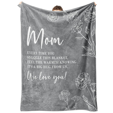 GiltGlimmer mom blanket with heart text in grey for a cozy gift.